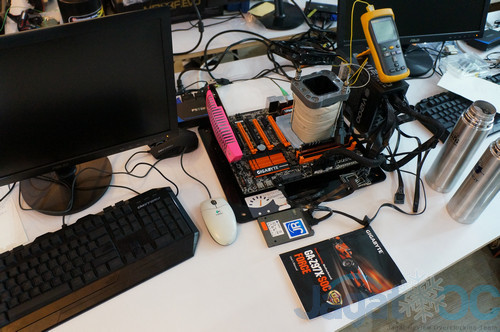Hands-on Gigabyte GA-Z97X-SOC Force 8 Z97XSOCForce_47