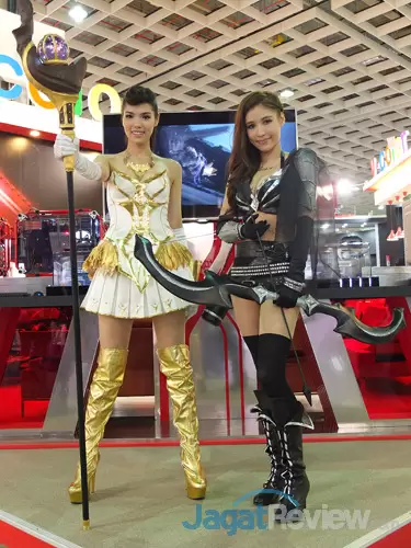 boothbabes @computex2014 day1 02