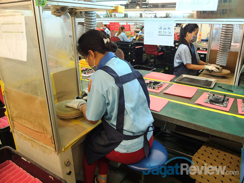 Gigabyte Computex 2014: Mengintip Proses Pembuatan Motherboard 7 gigabyte @computex 2014 factory tour 35