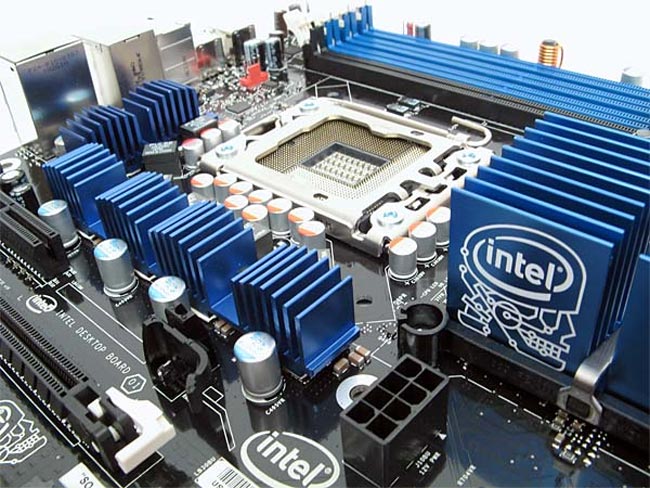 Ingin Gantikan Intel dan AMD, Rusia Ciptakan Prosesor Sendiri 1 intel motherboard
