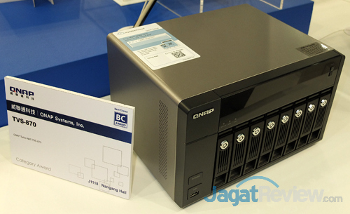 qnap tvs-870
