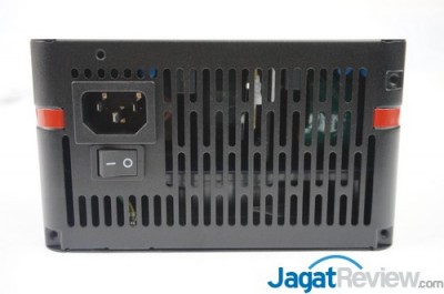 Hands-On Review: Thermaltake Toughpower Grand 850 Watt! 6 DSC09444