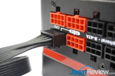 Hands-On Review: Thermaltake Toughpower Grand 850 Watt! 9 DSC09458