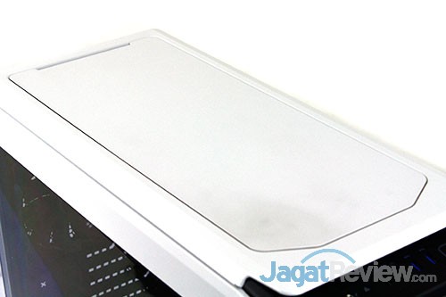Hands-On Review Casing Corsair Graphite 760T: Produk Terbaru Line-Up Graphite 2 Tampak sisi atas casing