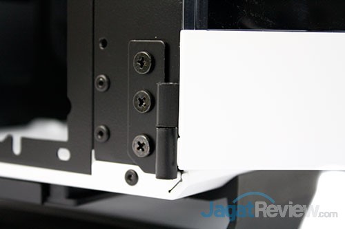 Hands-On Review Casing Corsair Graphite 760T: Produk Terbaru Line-Up Graphite 8 engsel yang terlihat dari luar casing