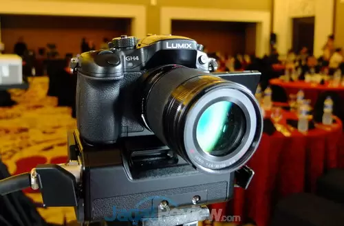 lumix gh4 harga