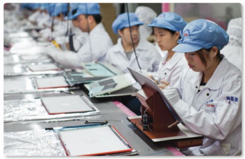 Foxconn Pekerjakan Robot untuk Rakit iPhone 2 foxconn-121016
