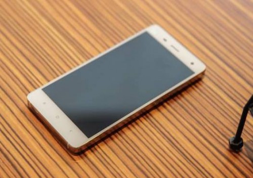 Xiaomi Resmi Luncurkan Mi4 2 mi4