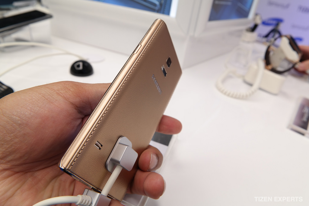 samsung z gold 1