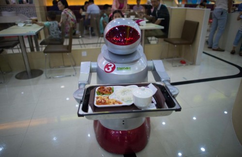 Restoran Cina ini Gunakan Robot untuk Melayani Tamu 3 Part-HKG-Hkg10088595-1-1-0
