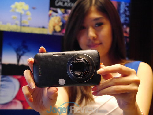 Dibanderol Rp 5,5 Juta, Samsung Galaxy K Zoom Meluncur di Indonesia 1 Samsung Galaxy K Zoom (2)