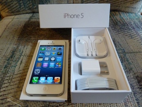 Apple Tawarkan Penggantian Baterai iPhone 5 Gratis 1 iphone 5
