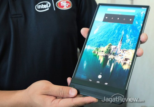 IDF 2014: Dell Venue 8 7000, Tablet Tertipis dengan Kamera Intel 2 Dell Venue 8 7000 size