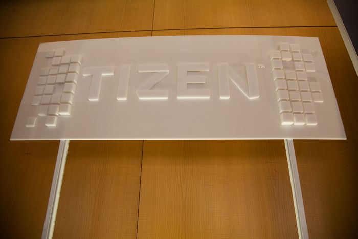 tizen phone111