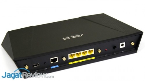 Preview Router Asus RT-AC87U: Gagah dengan 4 Antena Unik 8 Asus RT-AC87U - 08
