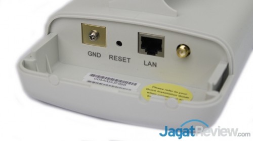 Hands-On TP-Link TL-WA7210N: Access Point Besar dengan Fitur PoE 7 TP-Link TL-WA7210N - 08