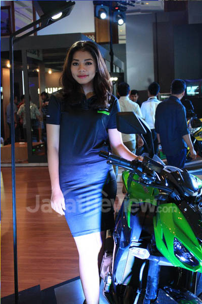 Booth Babes Indocomtech 2014 & IMOS 2014 - Part 2 1 8