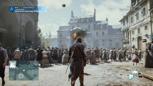 Screenshot AC Unity versi PS4 menunjukkan banyaknya NPC(Non-player Character) pada Unity *klik untuk memperbesar*