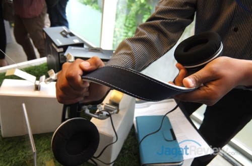 Sennheiser Resmi Hadirkan Headphone Urbanite di Indonesia 5 Headband pada kedua headphone ini memiliki kelenturan sangat tinggi