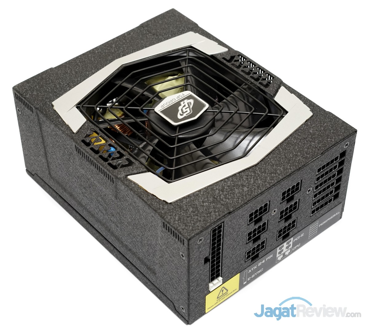 Hands-On FSP AURUM PT 1200 Watt: PSU Seri Tertinggi dari FSP 1 FSP Aurum 1200W 9