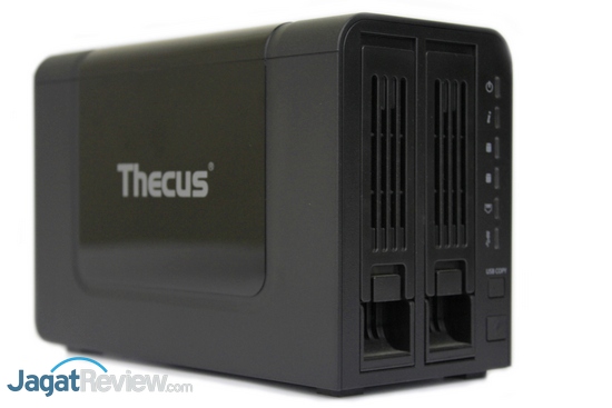 Thecus N2310 06