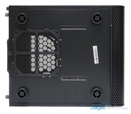 Thermaltake Core V1 13