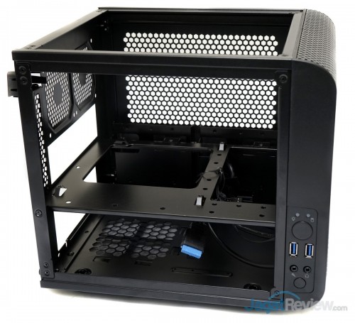 Thermaltake Core V1 21
