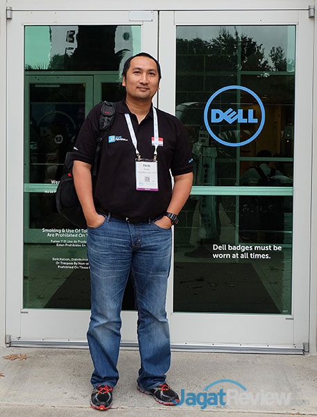 Berkunjung ke Dell Headquarter: Tempat Solusi Diciptakan 1 pose-di-depan-dellHQ