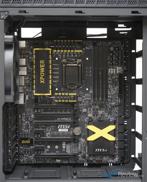 NZXT H440 Razer 33