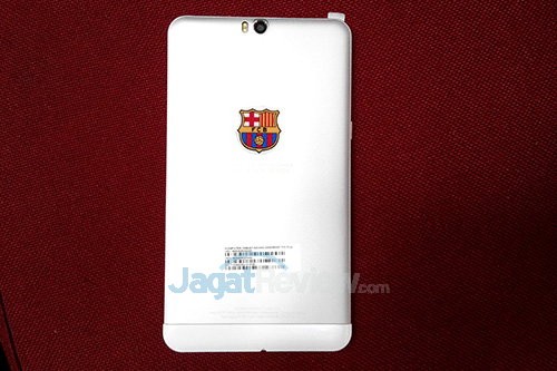 Advan Barca Tablet - Belakang'