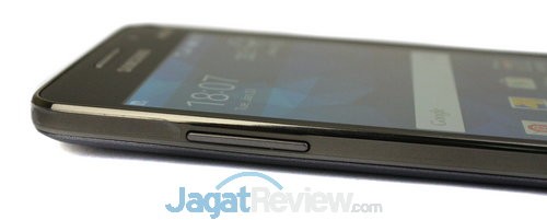 Review Galaxy Grand Prime: Smartphone Android Mainstream 64-bit Pertama Samsung 17 Sebelah kiri ada tombol pengaturan volume