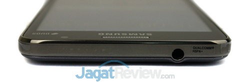Review Galaxy Grand Prime: Smartphone Android Mainstream 64-bit Pertama Samsung 18 Di atas ada slot audio jack 3.5mm