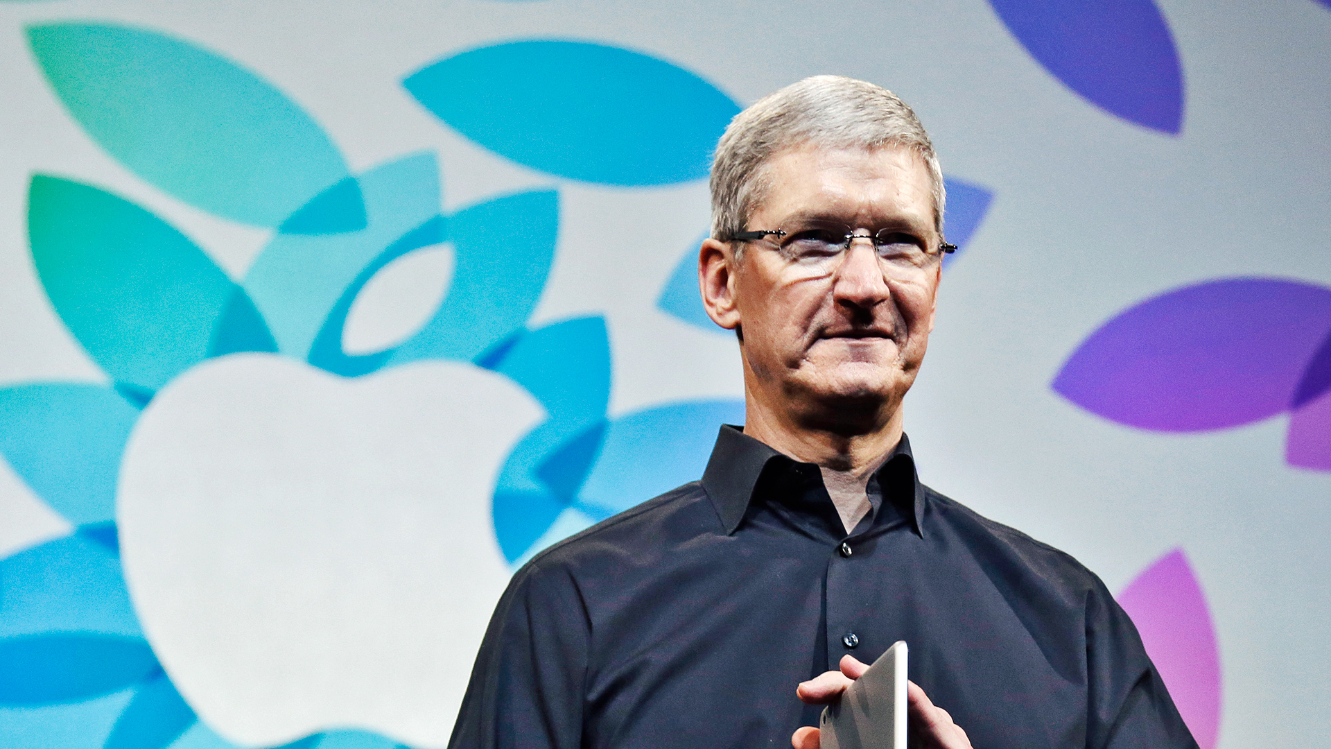 Tim Cook ‘Hanya’ Kantongi Penghasilan US$9.2 Juta di Tahun 2014 8 tim cook