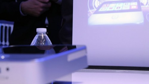 ZTE Spyro 2, Hadirkan Hotspot dan Proyektor dalam Satu Piranti 1 zte-spyro-2-smart-projector-mobile-hotspot-1