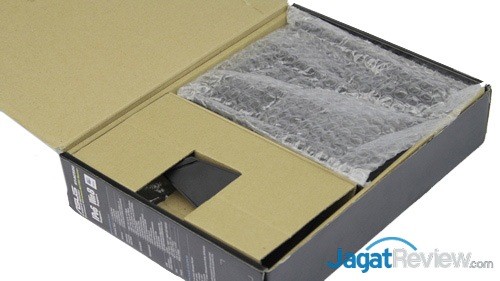 Hands-On Review Asus RT-AC52U: Wireless AC Murah dengan Fitur Lengkap 3 Asus RT-AC52U - 03