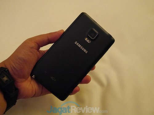 Samsung Galaxy Note Edge JAgatReview (1)