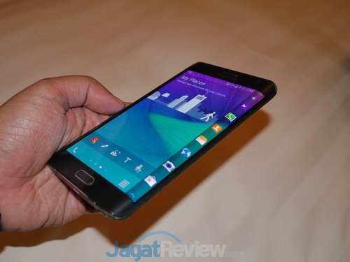Samsung Galaxy Note Edge JAgatReview (4)