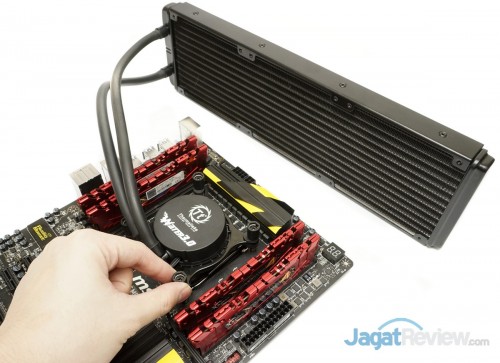 Review Thermaltake Water 3.0 Ultimate: Watercooling AIO Kasta Tertinggi Thermaltake 7 Thermaltake Water 3.0 Ultimate 29