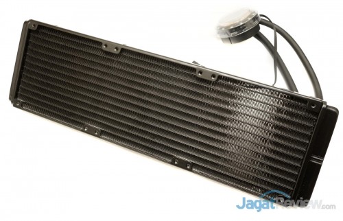 Review Thermaltake Water 3.0 Ultimate: Watercooling AIO Kasta Tertinggi Thermaltake 7 Thermaltake Water 3.0 Ultimate 6