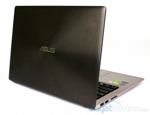 Asus ZenBook UX303L 8