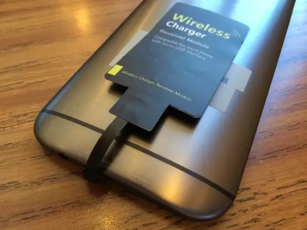 HTC Bakal Jadikan Pengisian Wireless sebagai Fitur Standar Flagship Berikutnya 7 HTC One M8 wireless charging