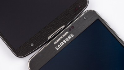 Samsung Umumkan Sensor ISOCELL 8MP Khusus Kamera Depan 1 LG-G-Pro-2-and-Samsung-Galaxy-Note-3