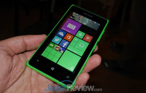 Microsoft Lumia 532 dan Lumia 435 (1)