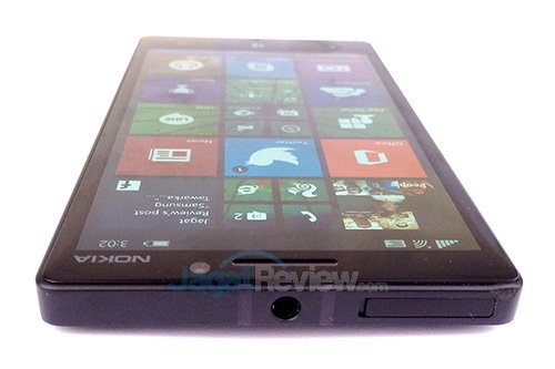 Nokia Lumia 930 - Sisi Atas