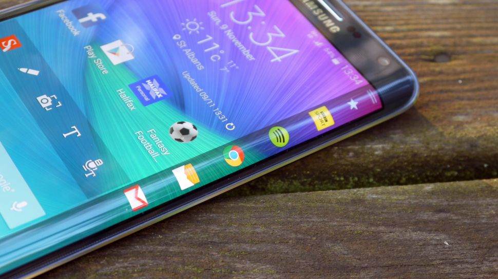 Samsung Galaxy S6 Edge Raih Best Device di MWC 2015 25 Samsung Galaxy Note Edge review 4 970 80