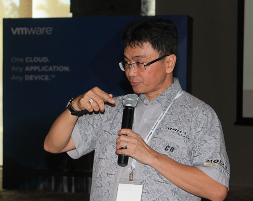 Direct Release: VMware Dukung Adira Finance Tingkatkan Pertumbuhan Bisnis dan Kecepatan Layanan Pelanggan melalui Virtualisasi Infrastruktur TI 12 Cornel Hugroseno Direktur