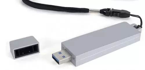 Performa SSD 440GB Didalam USB Stick Mungil 1 SSD FD