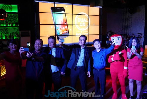 Smartfren Andromax C3s (2)