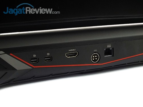 Review MSI GT80 2QE TITAN SLI: Kasta Tertinggi Notebook Gaming 7 msi gt80 2qe titan sli rear side connectors