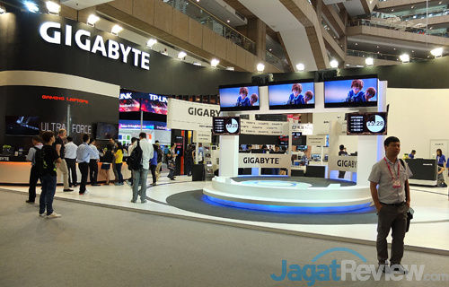 Gigabyte di Computex 2016 2 Computex 2015 Gigabyte Booth